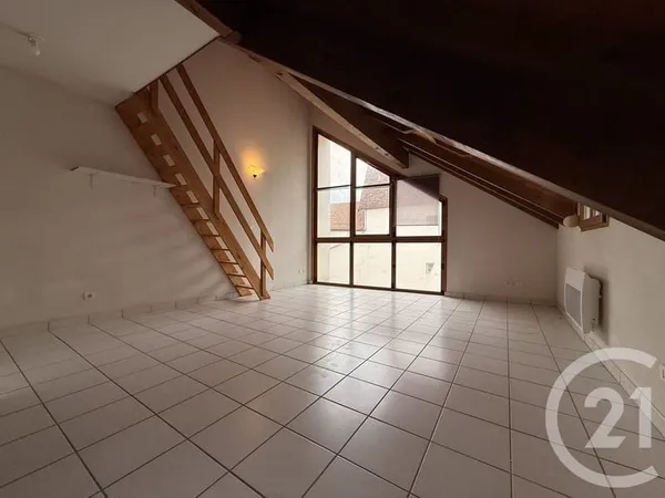 Appartement 1 pièce 42 m²