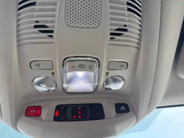 Citroën C5 Aircross bluehdi 130 s&amp;s eat8 — photo 20