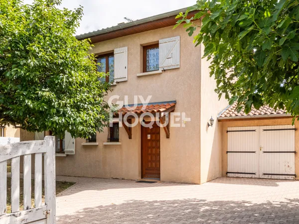 Maison familiale avec jardin - fort potentiel après rafraichissements