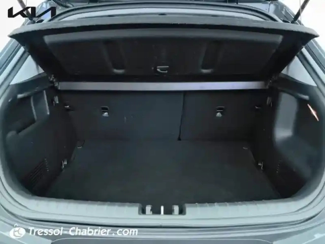 Kia Stonic 1.0 t-gdi 120 ch mhev bvm6 gt line — photo 8