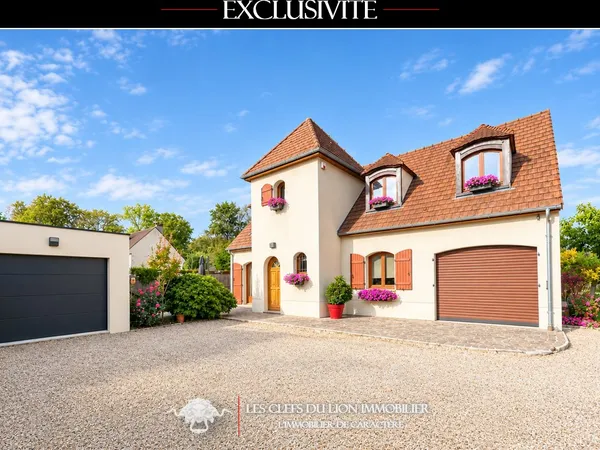 ÉLÉGANTE MAISON CONTEMPORAINE de 2001
