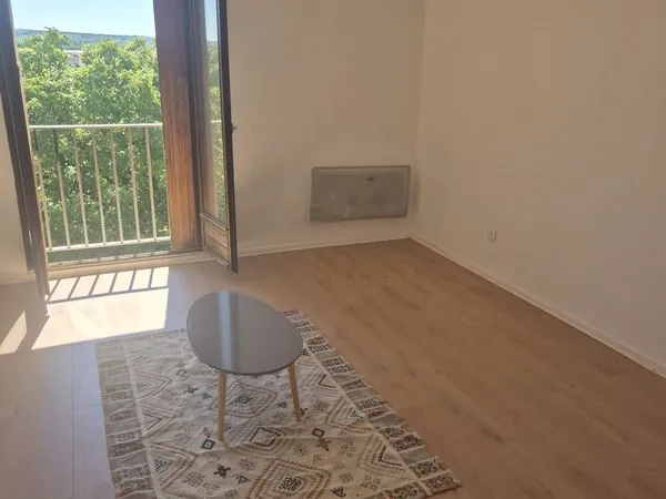 Studio meublé
