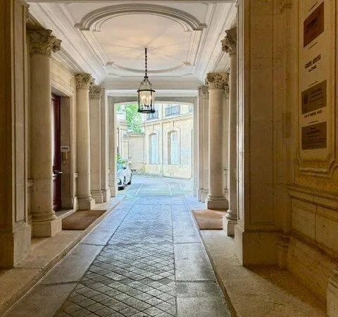 Bureaux 156 m²