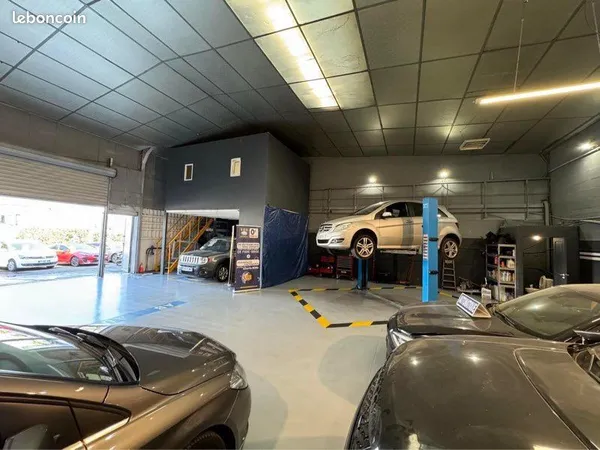 Garage mécanique automobile