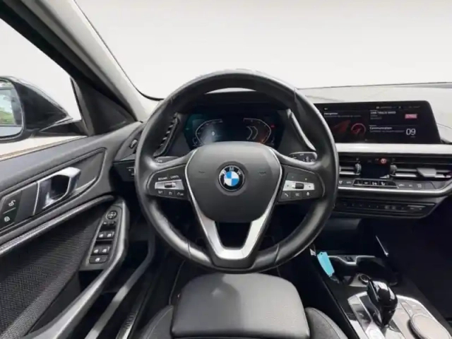 Bmw Serie 1 série 1 116ia 109ch edition sport dkg7 — photo 6