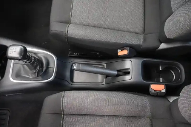 Citroën C3 bluehdi 100 s&amp;s bvm6 — photo 22