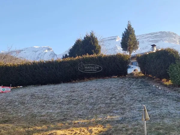 Terrain constructible MONT-SAXONNEX 74130