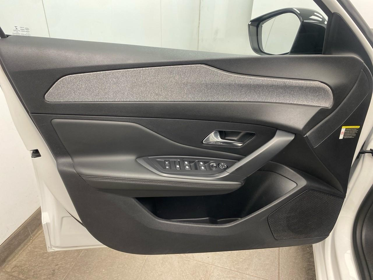 Peugeot 308 sw bluehdi 130ch s&s eat8 allure — photo 19
