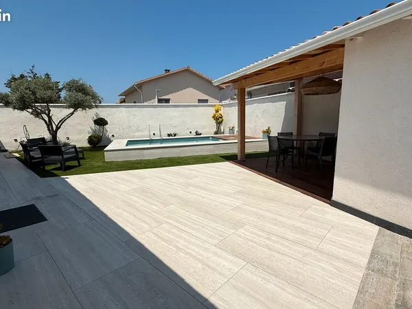 Maison meublée 3 chambres avec piscine - d'octobre à fin mars - à début avril
