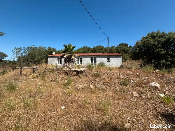 Terrain avec maison a renover