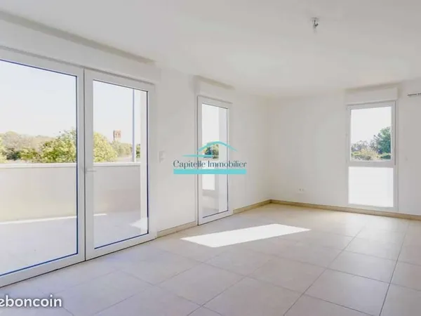 Vic la Gardiole appartement T3 lumineux avec terrasse et 2 parking