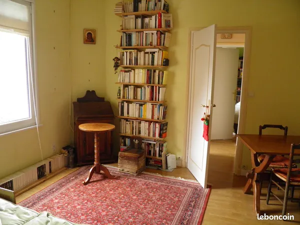 APPARTEMENT 2 PIÈCES 49,5 m2, 210 000 euros