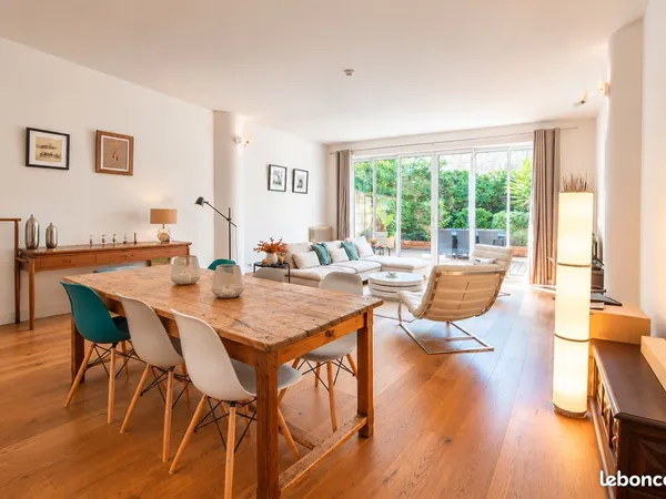 Maison 5 pièces 160 m²