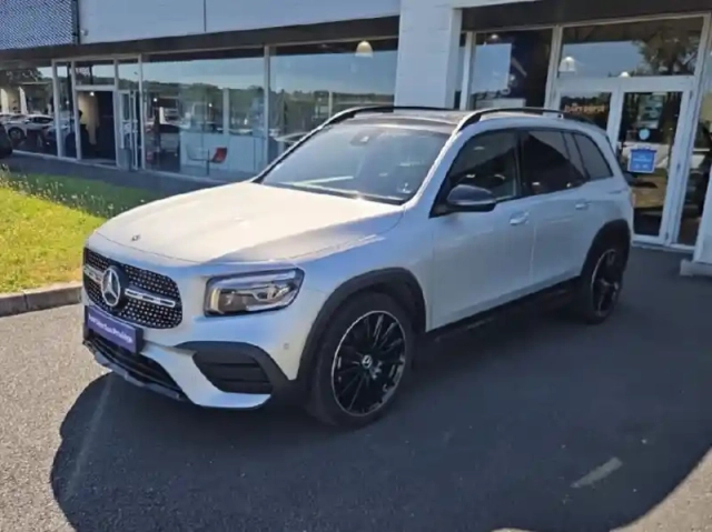 Mercedes Glb 200d 150ch amg line 8g dct — photo 1
