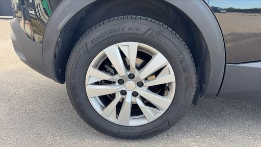 Peugeot 3008 1.5 BlueHDi 130 EAT8 - Active Business – 2018 – 146253 km – Diesel – Boîte Automatique — photo 22