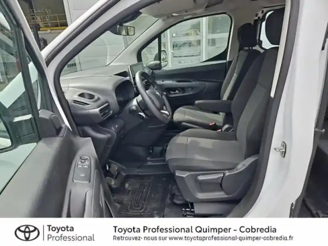 Toyota Proace city long 100 d-4d cabine approfondie business rc23 — photo 11