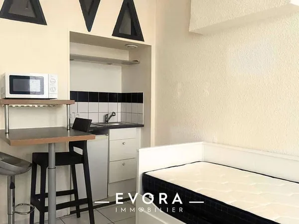 Studio 1 pièce 15 m²