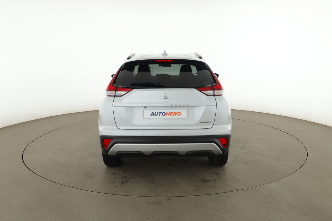 Mitsubishi Eclipse Cross 2.4 MIVEC PHEV Twin Motor Intense 4WD — photo 4