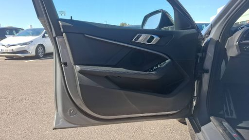 BMW Serie 1 118i 136 DKG7 - M Sport – 2022 – 77501 km – Essence – Boîte Automatique — photo 19