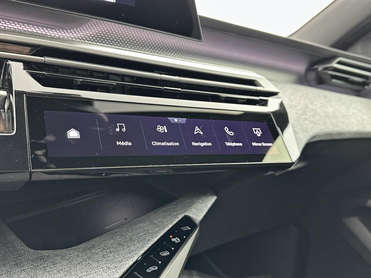 Peugeot 5008 hybrid 145 e-dcs6 gt — photo 28