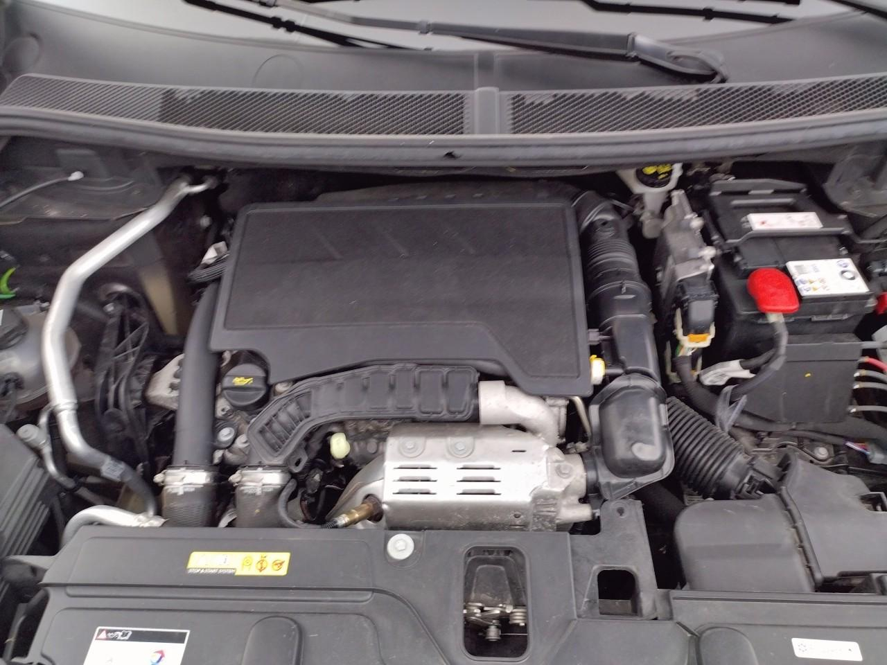 Peugeot 3008 puretech 130ch s&s eat8 gt — photo 15