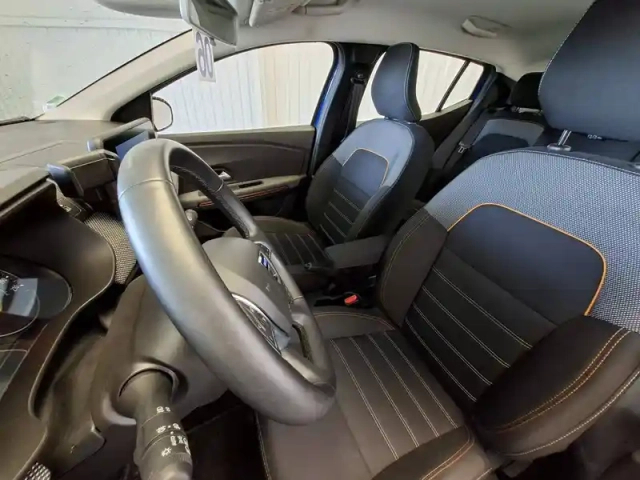 Dacia Sandero tce 90 - 22 — photo 19
