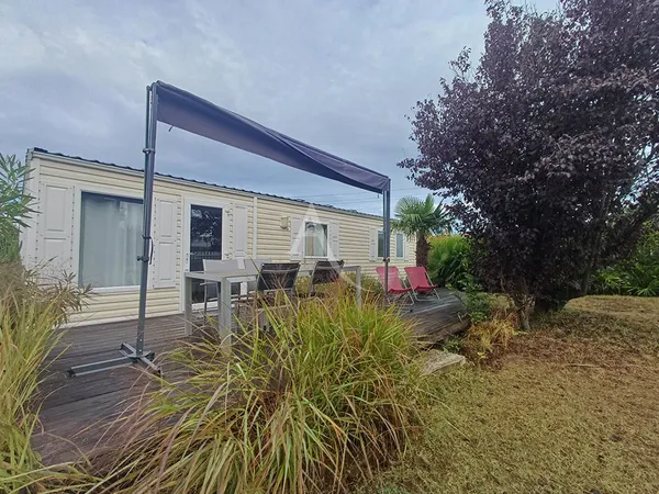 Mobil home de 50 m2 sur un terrain de loisirs situé à Saint-nazaire-sur-charente