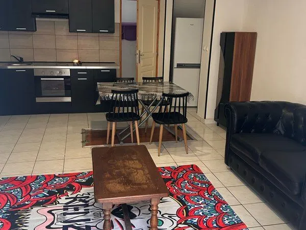 Apparemment meublé 1 chambre