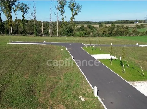 Terrain à vendre ECOYEUX (17)
