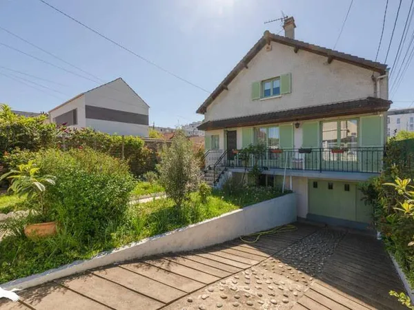 Maison 5 pièces 154 m²