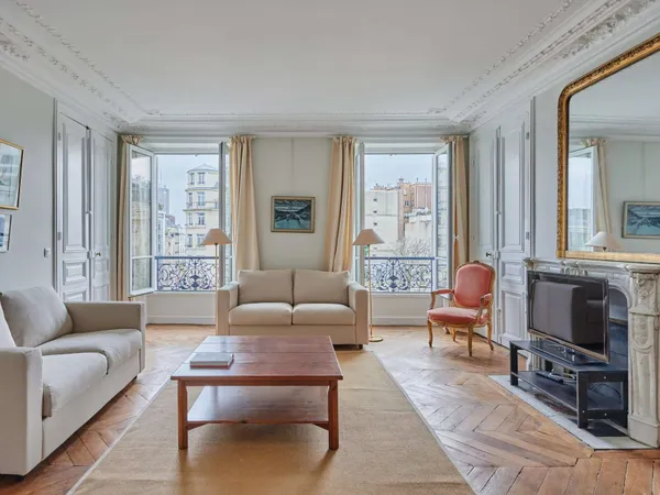 Appartement 5 pièces 127 m²