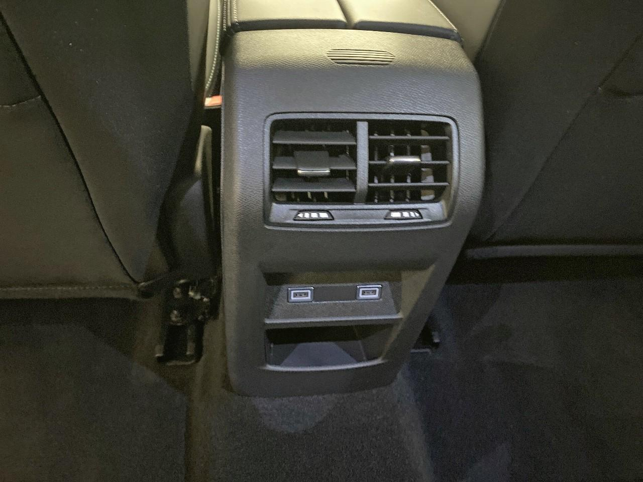 Peugeot 308 hybrid 136 e-dcs6 allure — photo 22