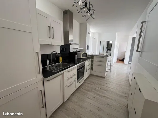 À louer - Agréable T2 meublé de 47 m2 situé dans le secteur recherché du Bas Montchapet à Dijon