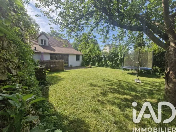 Maison 6 pièces 110 m²