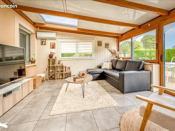 Pavillon 8 pièces 192 m²