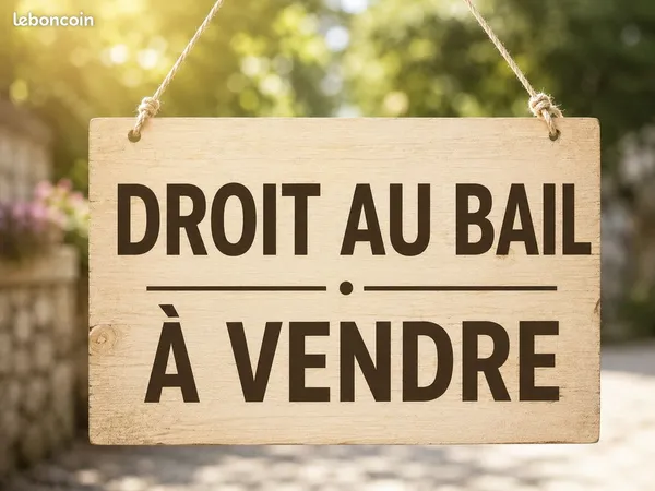DROIT AU BAIL - LOCAL COMMERCIAL 39 m² - CENTRE DE MOUANS-SARTOUX