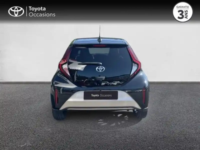 Toyota Aygo X 1.0 vvt-i 72ch air design s-cvt my23 — photo 4