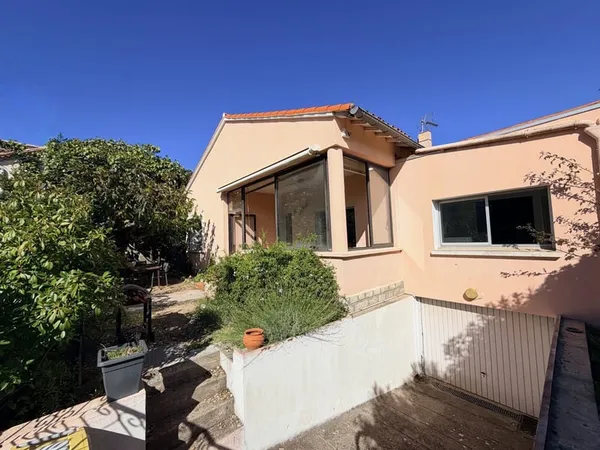 AGRICULTURE/CLEMENTVILLE- Maison individuelle de plain-pied, T5