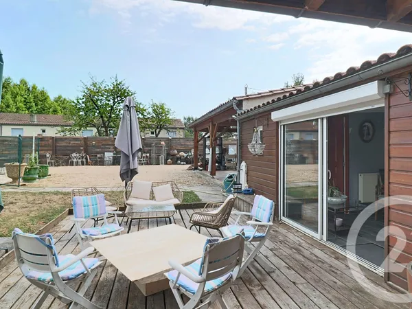 Maison 6 pièces 206 m²