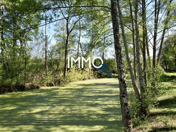 Terrain 3 800 m² Pontvallain