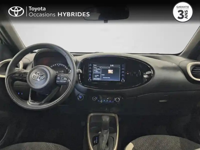 Toyota Aygo X 1.0 vvt-i 72ch design s-cvt — photo 8