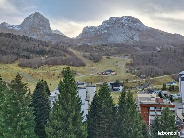 T2 rénové 32m2 proche piste vue exceptionnelle