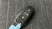 Peugeot 5008 Hybrid 145ch Allure e-DCS6 — photo 16