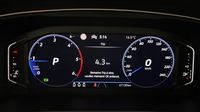 Volkswagen Tiguan 2.0 TDI 150ch R-Line DSG7 — photo 10