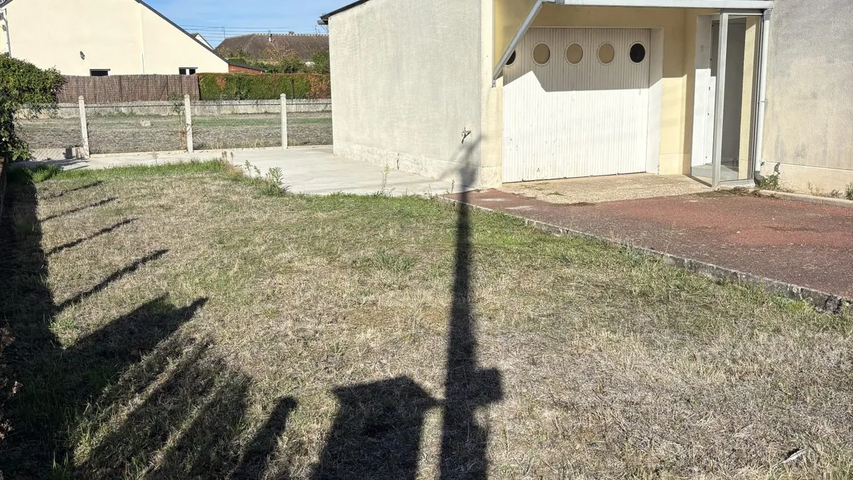Photo 3
