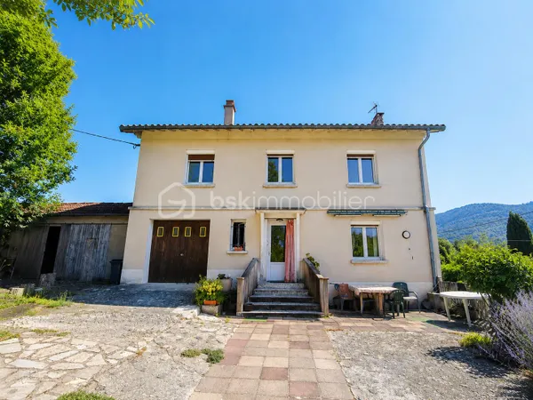 Maison 6 pièces 100 m²