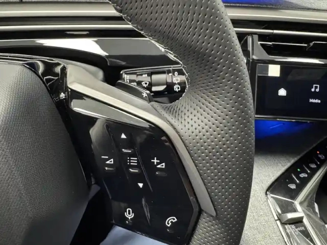 Peugeot 5008 plug-in hybrid 195 e-dcs7 — photo 83