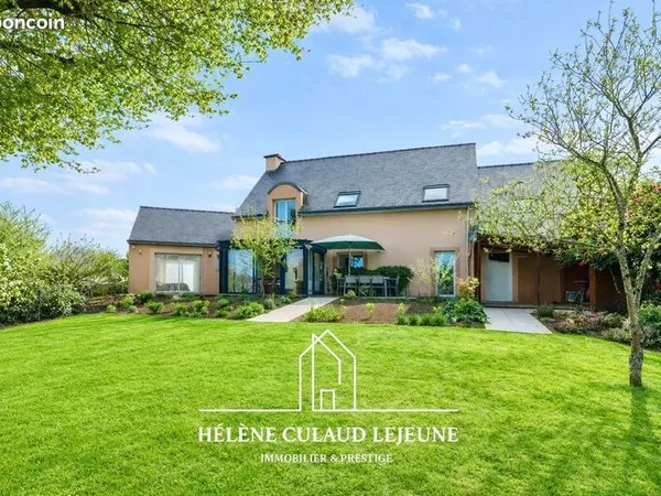 Maison 8 pièces 184 m²