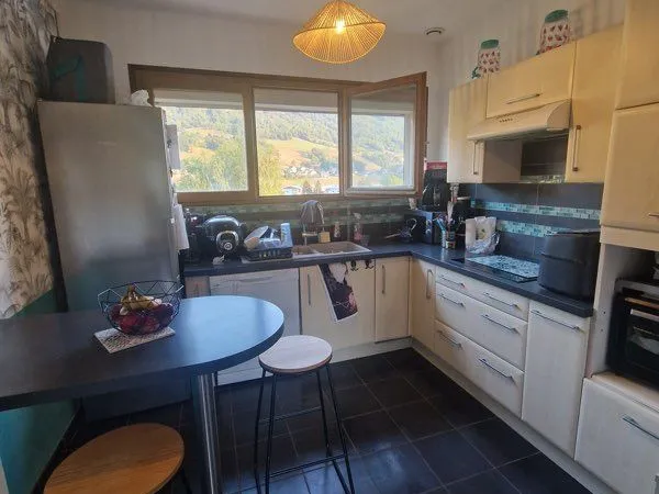 🏡 À LOUER - 67 m² avec JARDIN + GARAGE - La Rochette centre