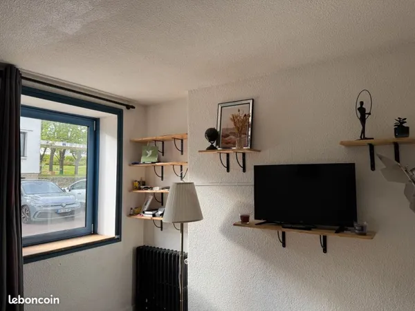À louer - Studio meublé tout compris à Chasseneuil-du-Poitou (530 CC)